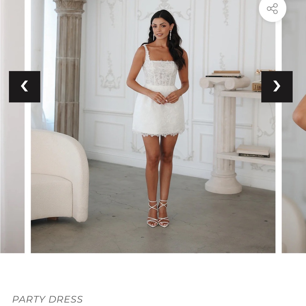 UNTAMED PETALS CAMILLE 
Elegant White Lace Party Dress